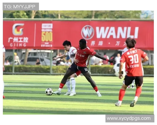 球星齐聚绿茵盛典共襄娱乐足球盛赛燃动激情夜 球星齐聚绿茵盛典共襄娱乐足球盛赛燃动激情夜