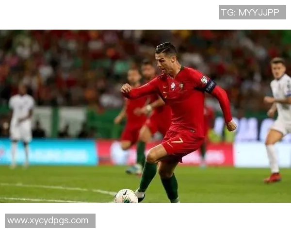 葡萄牙足球历史上第一位巨星是谁他对足球的贡献有多大 葡萄牙足球历史上第一位巨星是谁他对足球的贡献有多大